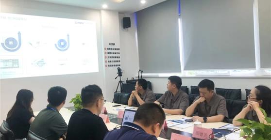 綿陽(yáng)職業(yè)技術(shù)學(xué)校領(lǐng)導(dǎo)蒞臨卡德智能調(diào)研交流